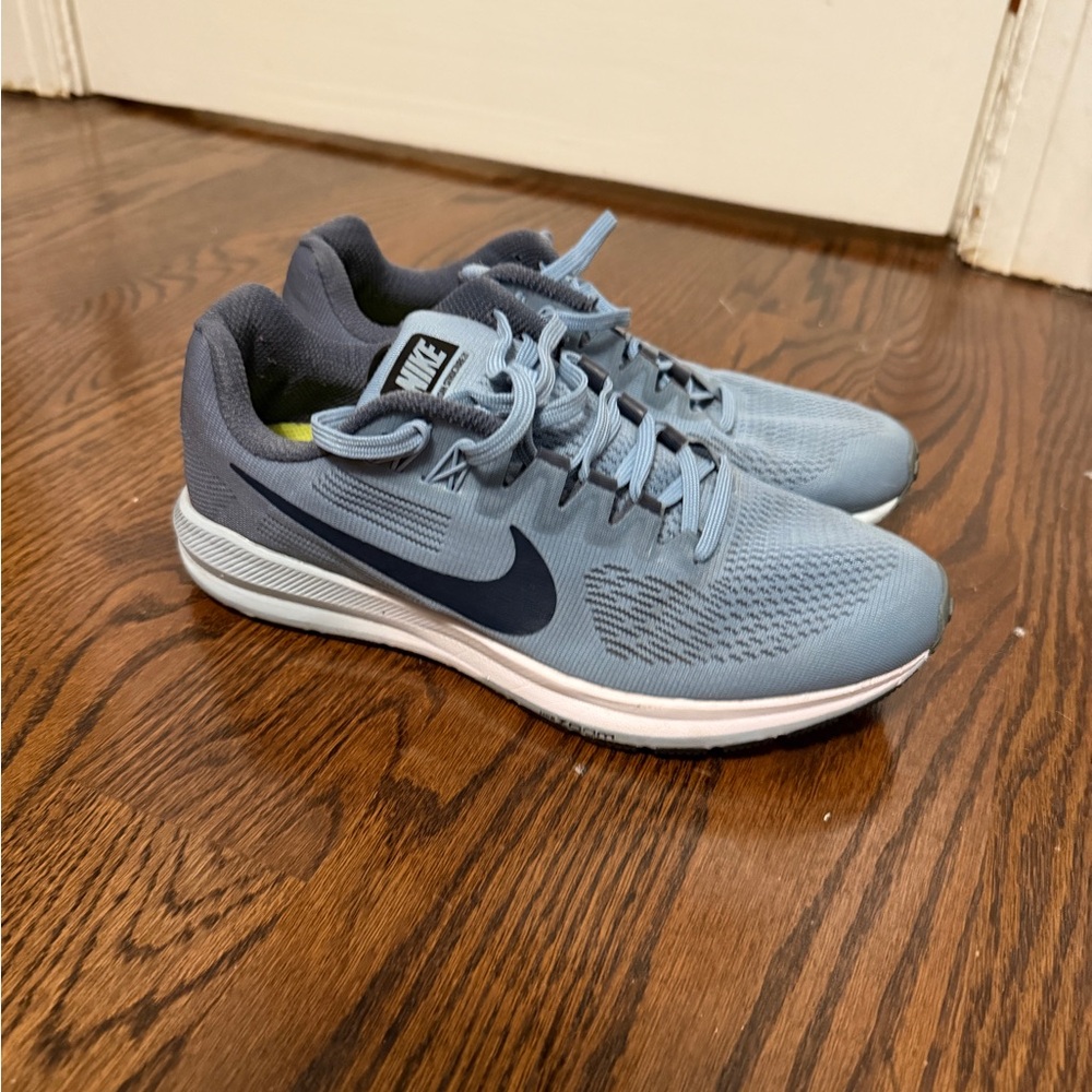 Nike Women’s Zoom Structure 2 Light Blue Athletic Sneakers
